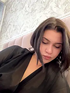 KikiWatson's cam snapshot