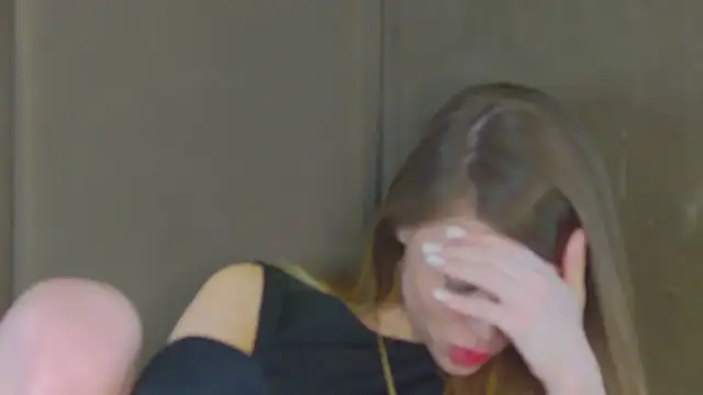 MarilynNova live sex cam