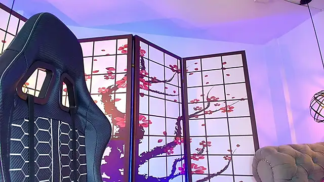 Victoria_Adams14's cam snapshot