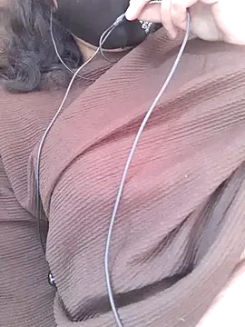 HotGirl23231's cam snapshot