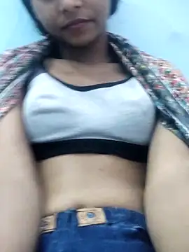 Isha_Liha live sex cam