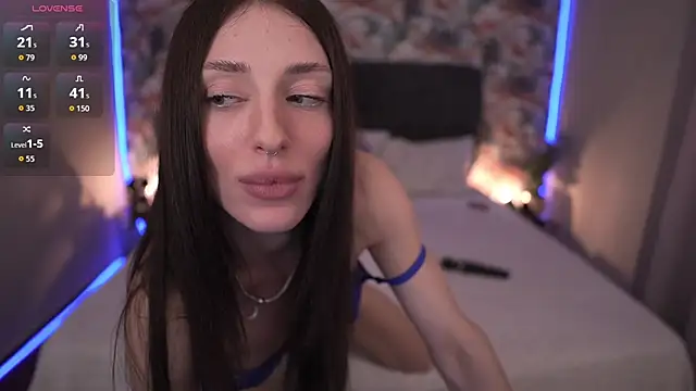 Alice_Arwen's cam snapshot