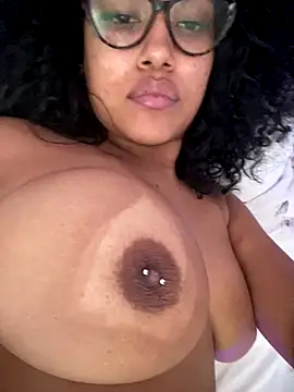 miiabrown18's cam snapshot