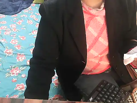 bold_kiara's cam snapshot