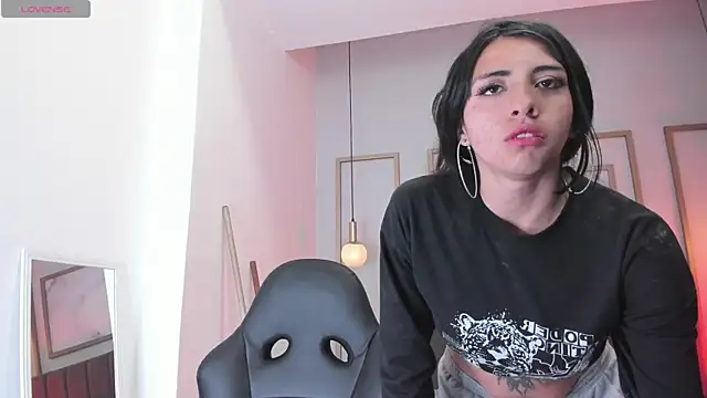 Miha_Sophia_ live sex cam