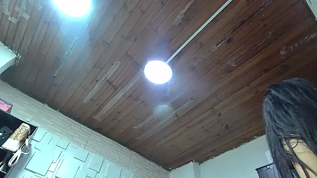 white_sexy_ live sex cam