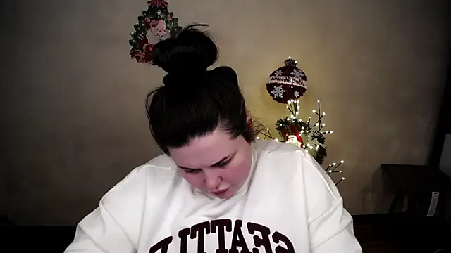 Emily_Mo's cam snapshot