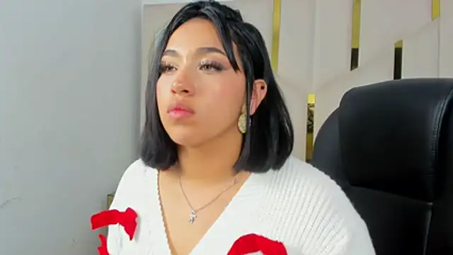 IsabellRodriguez18's cam snapshot