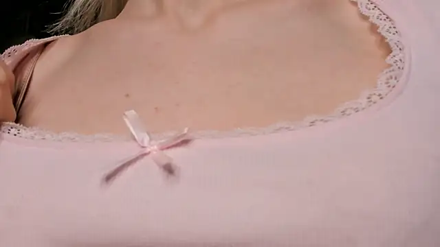 ChinBonnell live sex cam