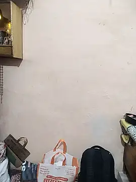 meenu_bhabhi547 live sex cam