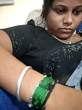 sweetqueen143 live sex cam