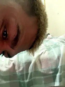 Sk3m_veryhot live sex cam