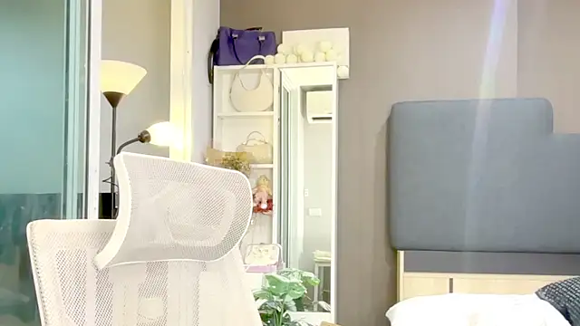 Monalisa_Don live sex cam