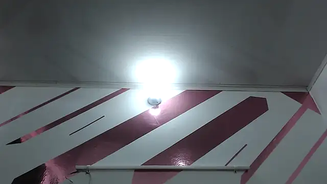 Kitten_Hot_ live sex cam