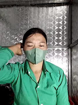 nat-tri's cam snapshot