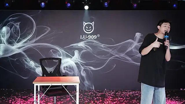 LU-909's cam snapshot