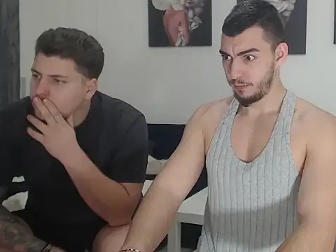 SteelAlphaBroz live sex cam