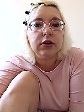 VikaKing live sex cam