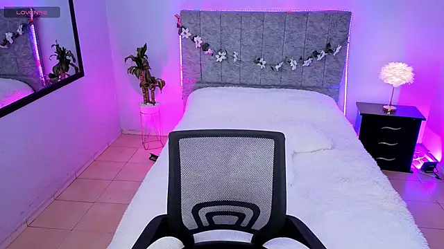 Flor_Gil live sex cam