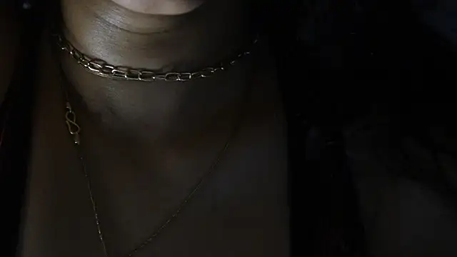 -AyeshaSinghania- live sex cam