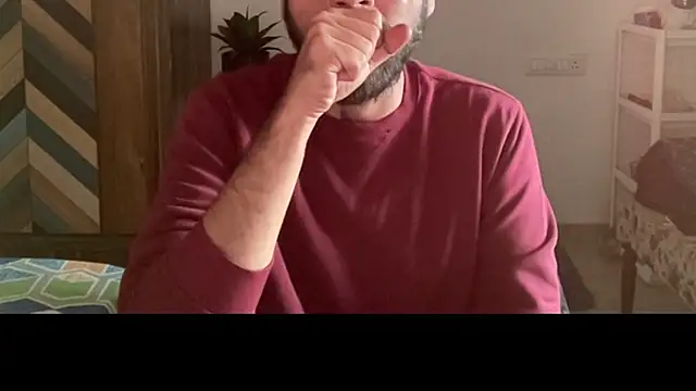 MakeMeAwareAah's cam snapshot