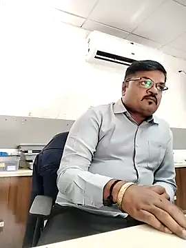 Desi_Lodo_Gujju_Boy's cam snapshot