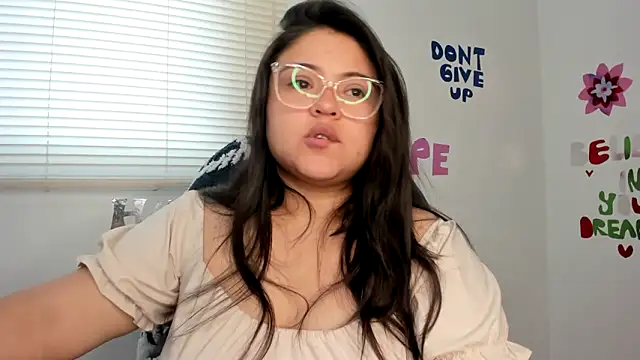 lizzie_c live sex cam