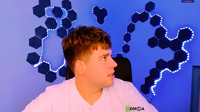 michael_strong_ live sex cam