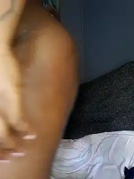 SWEETDOLLY29XX live sex cam