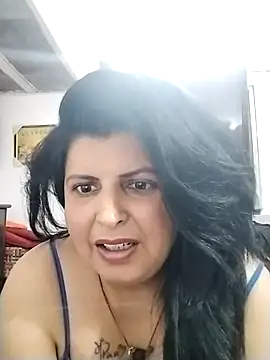 Jann_Riya333's cam snapshot