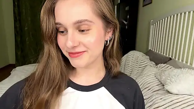 MiaBlanko's cam snapshot