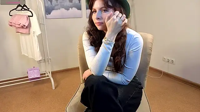 GinnyGowey's web cam