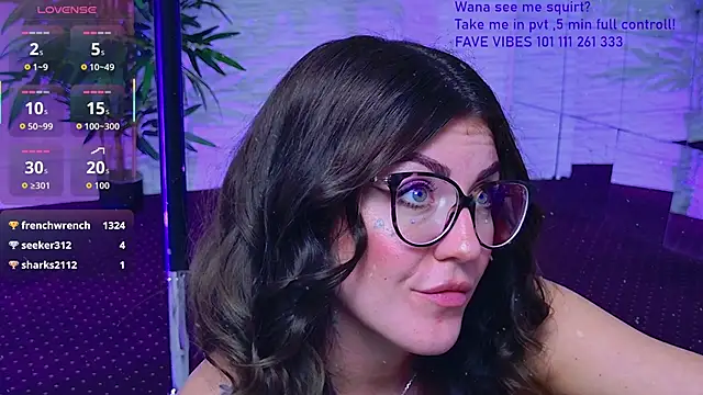 IvorySwan's cam snapshot