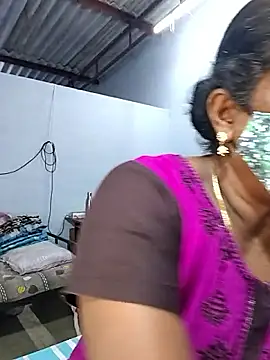 umashreetamil's cam snapshot