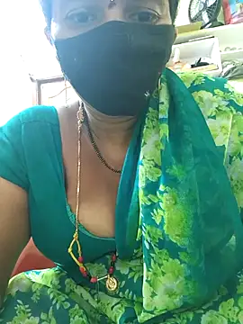 hot-telugu-queen's cam snapshot