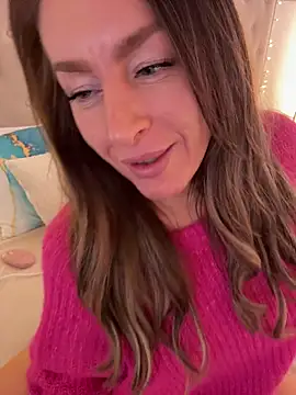 ChristinaSiemone live sex cam