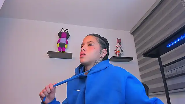 Gangster_Girl live sex cam