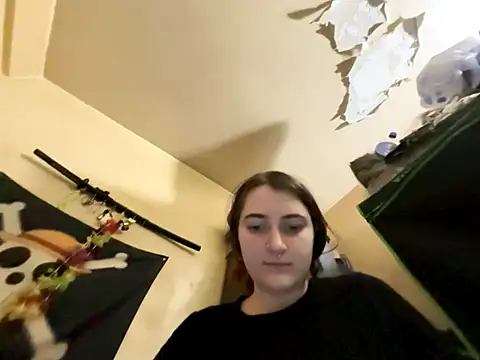 Snowbunnycake_131 live sex cam