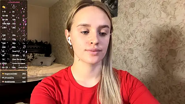 ElisabetLorney's cam snapshot