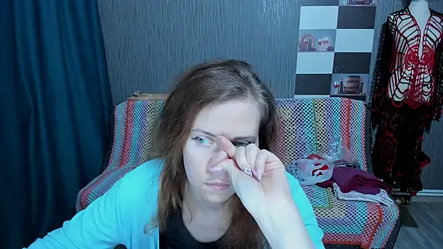 pa1e_pr1ncess's cam snapshot