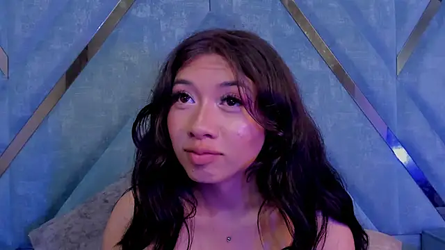 LauryAndNarem69's cam snapshot