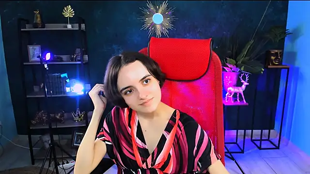 KateWillows live sex cam