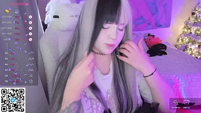 SelenaCute live sex cam