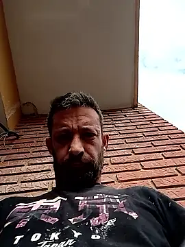 Valencianoo411's cam snapshot