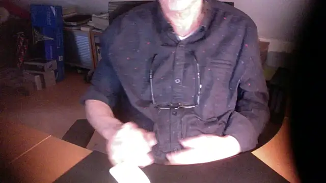 outlaw200's cam snapshot