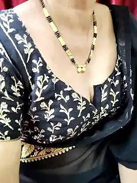 anuradha1432 live sex cam