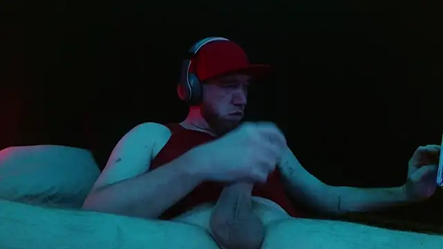 GenitalWars's cam snapshot