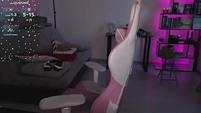 SexyWitch_666's cam snapshot