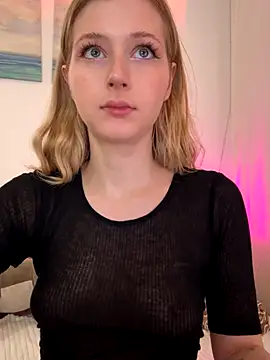 LunaRase live sex cam