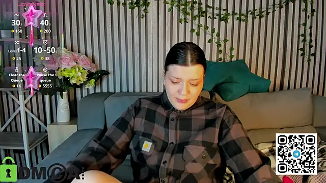 Michele_Greenn's cam snapshot